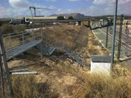Rail infrastructures. Stairs and access gateways made tailored